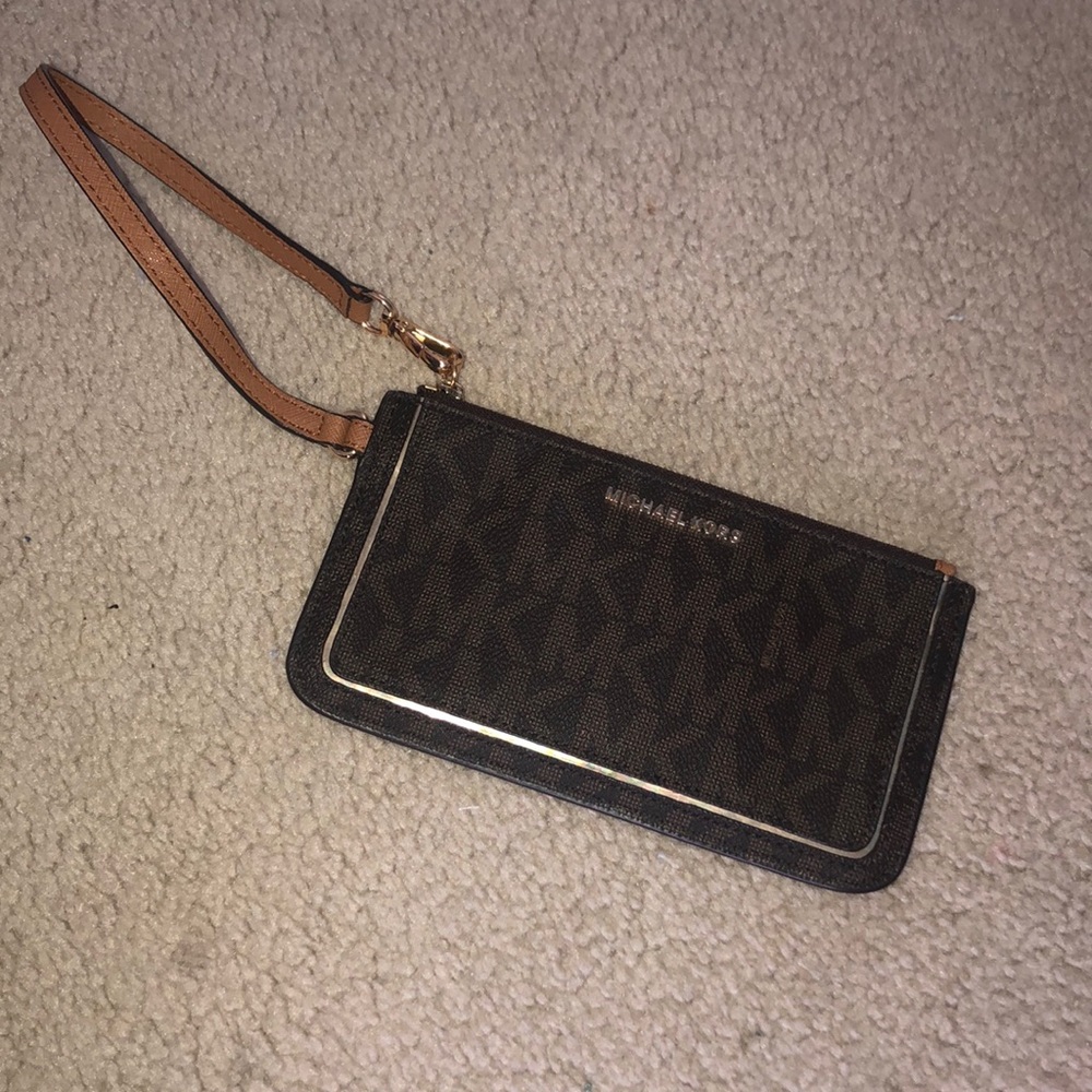 Michael Kors Wristlet